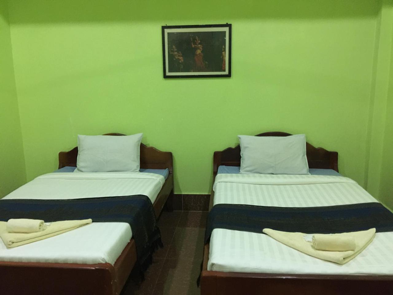 Relax Resort Angkor Villa Сіємреап Екстер'єр фото